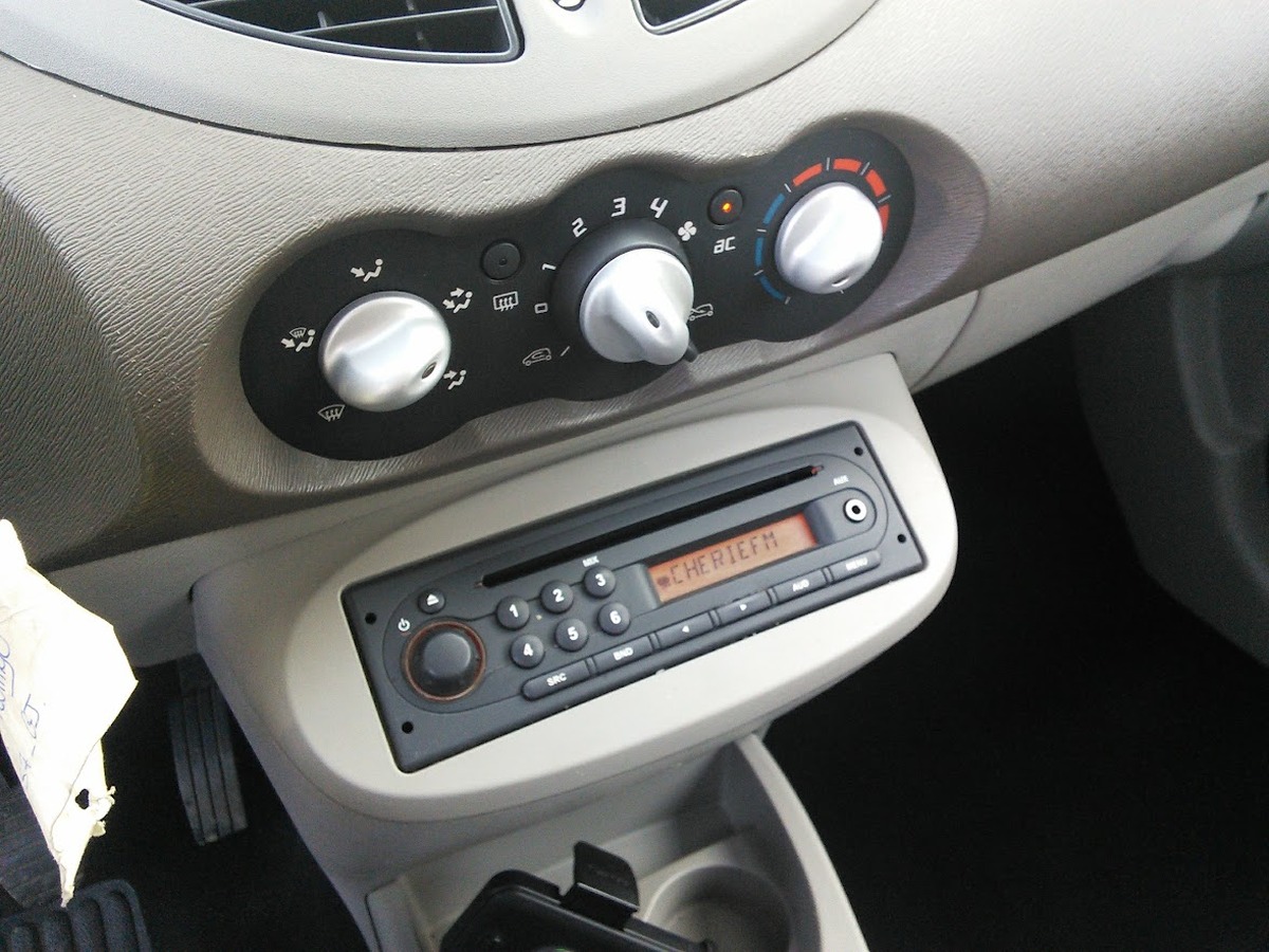 RENAULT Twingo 1.2  75 Expression  CLIM GARANTIE MECANIQUE