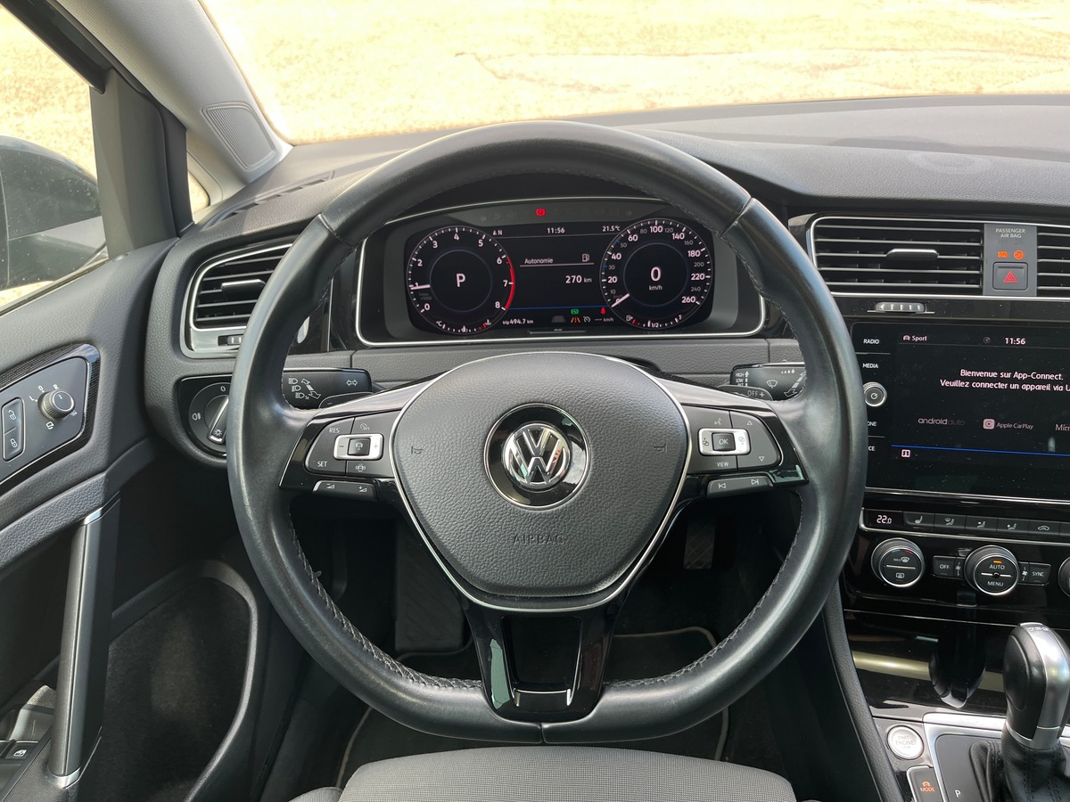 Volkswagen Golf VII 1.5 TSI 150ch DSG7 R-LINE, SUIVI COMPLET VOLKSWAGEN, SIEGES CHAUFFANT