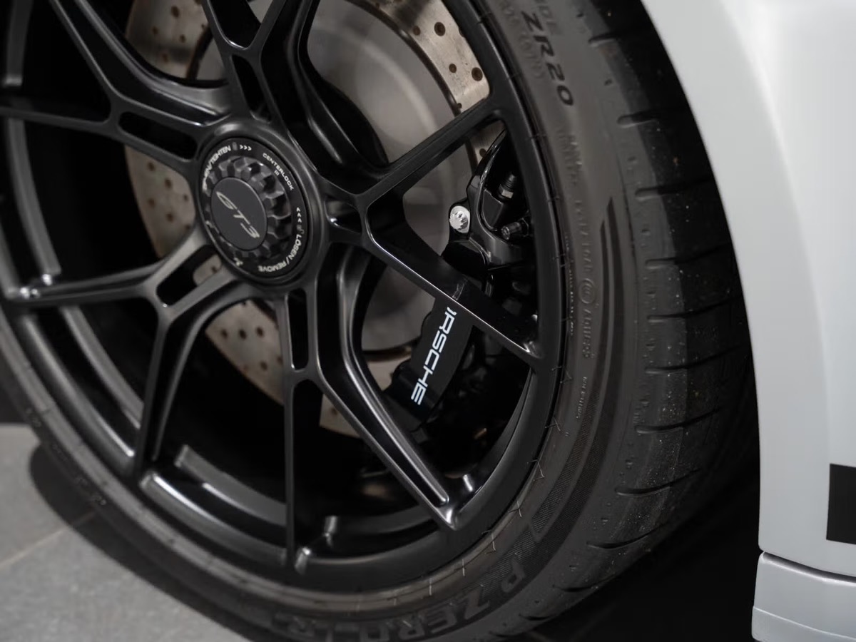 Porsche 911 GT3 992.2 ICE GREY - MALUS INCLUS