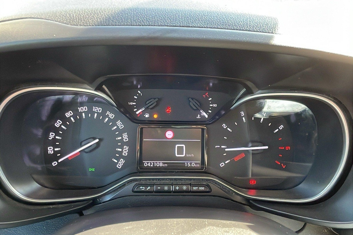 Citroën Berlingo Berlingo Taille XL 7pl BlueHDi 130 S S BVM6 Shine ( CLEES EN MAINS )