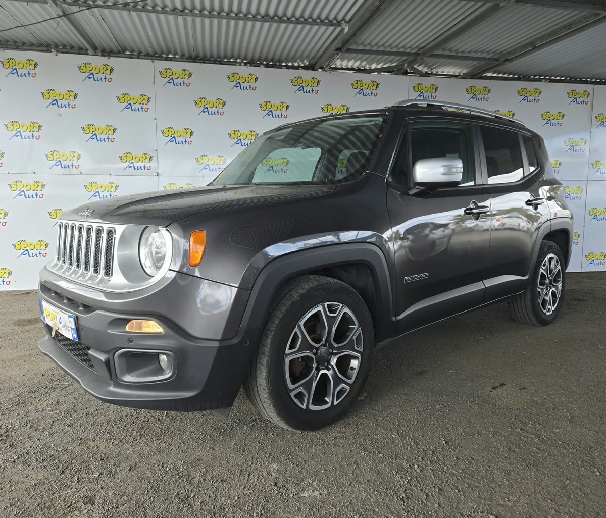Jeep Renegade BOITE AUTOMATIQUE 1.6 X 2017  DIESEL 120CH SPORT AUTO
