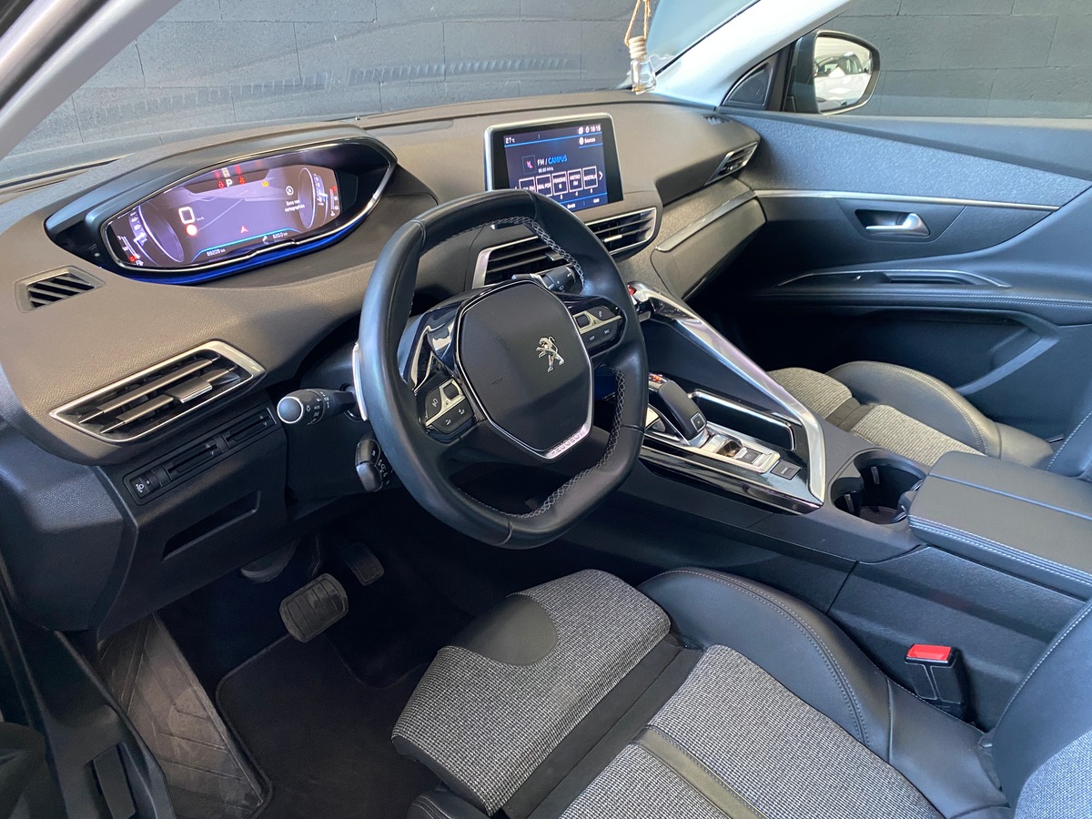 Peugeot 5008 2.0 HDi 180 ALLURE EAT 8