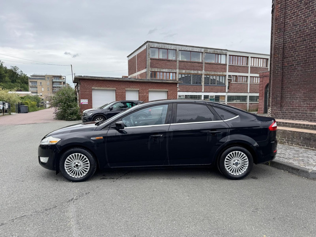Ford Mondeo 1.8 TDCI 125cv Titanium - Garantie