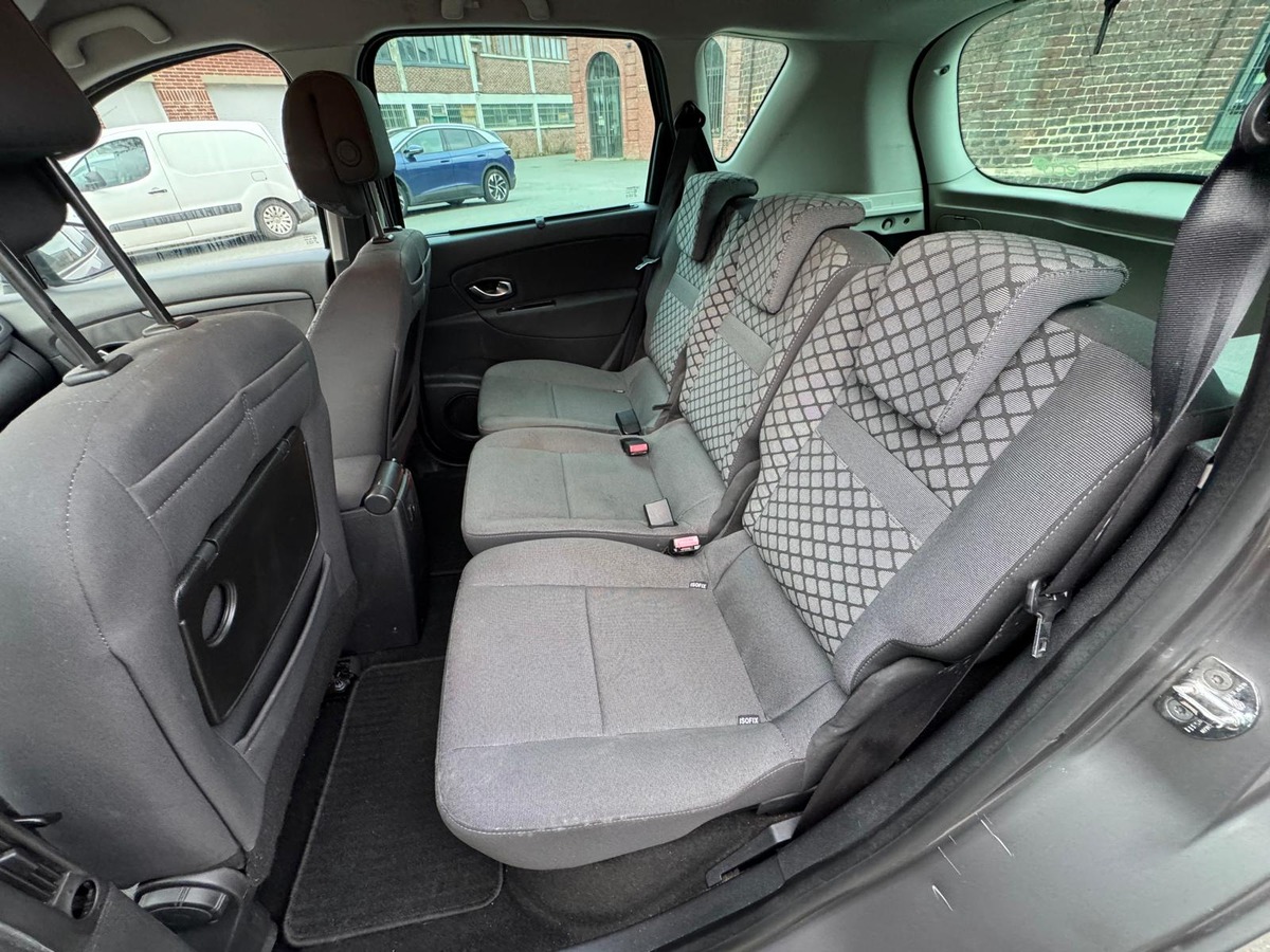 RENAULT Scenic III 1.5 dCi 110 15th - GPS - Distribution neuve - Garantie