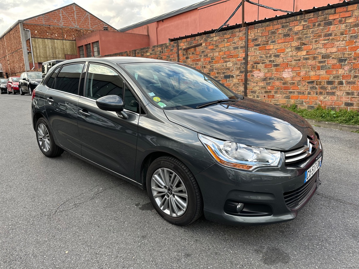Citroën C4 1.6 e-HDI 115 CV 1er main 4XCART bleu