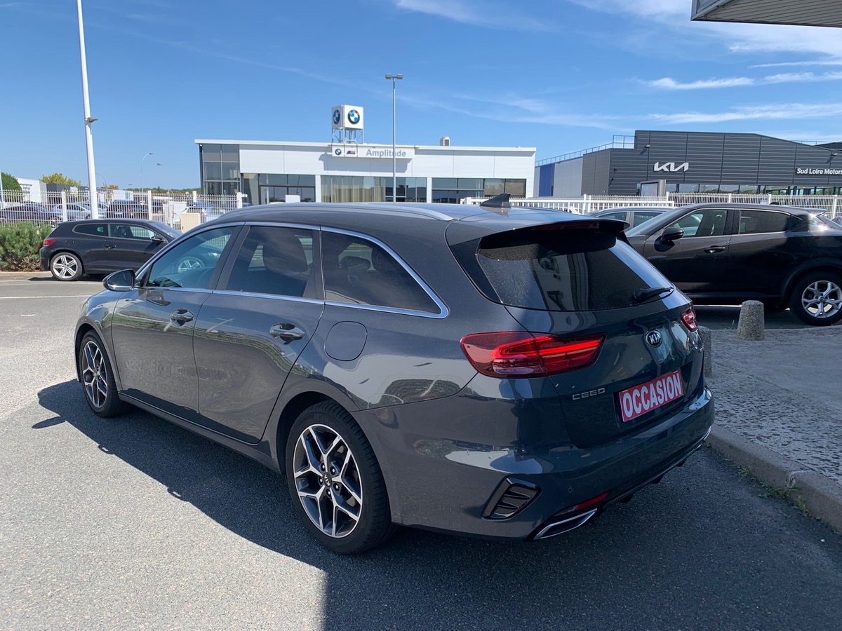 Kia Ceed 160 ch | SW GT LINE | Boîte automatique | GPS | Caméra de recul | Système d'accès sans clé
