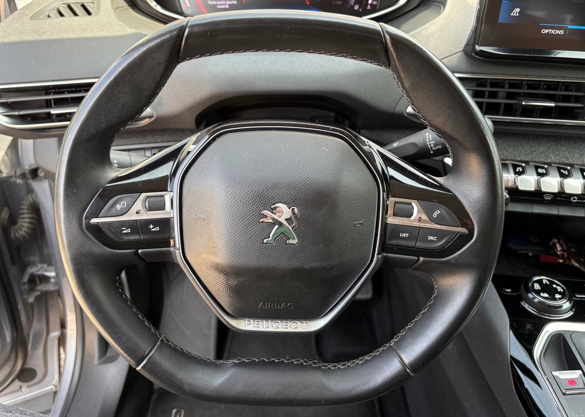 Peugeot 3008 1.5 BlueHDi 130 S&S