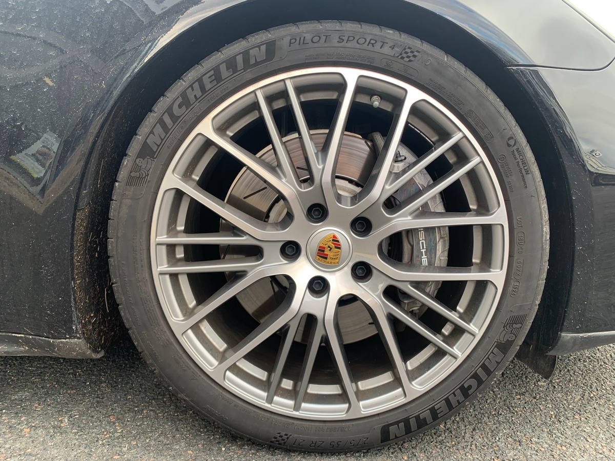 Porsche Panamera 465 ch | Platinium Edition | 4 E- Hybrid | TVA Récupérable | Jantes Sport Exclusive