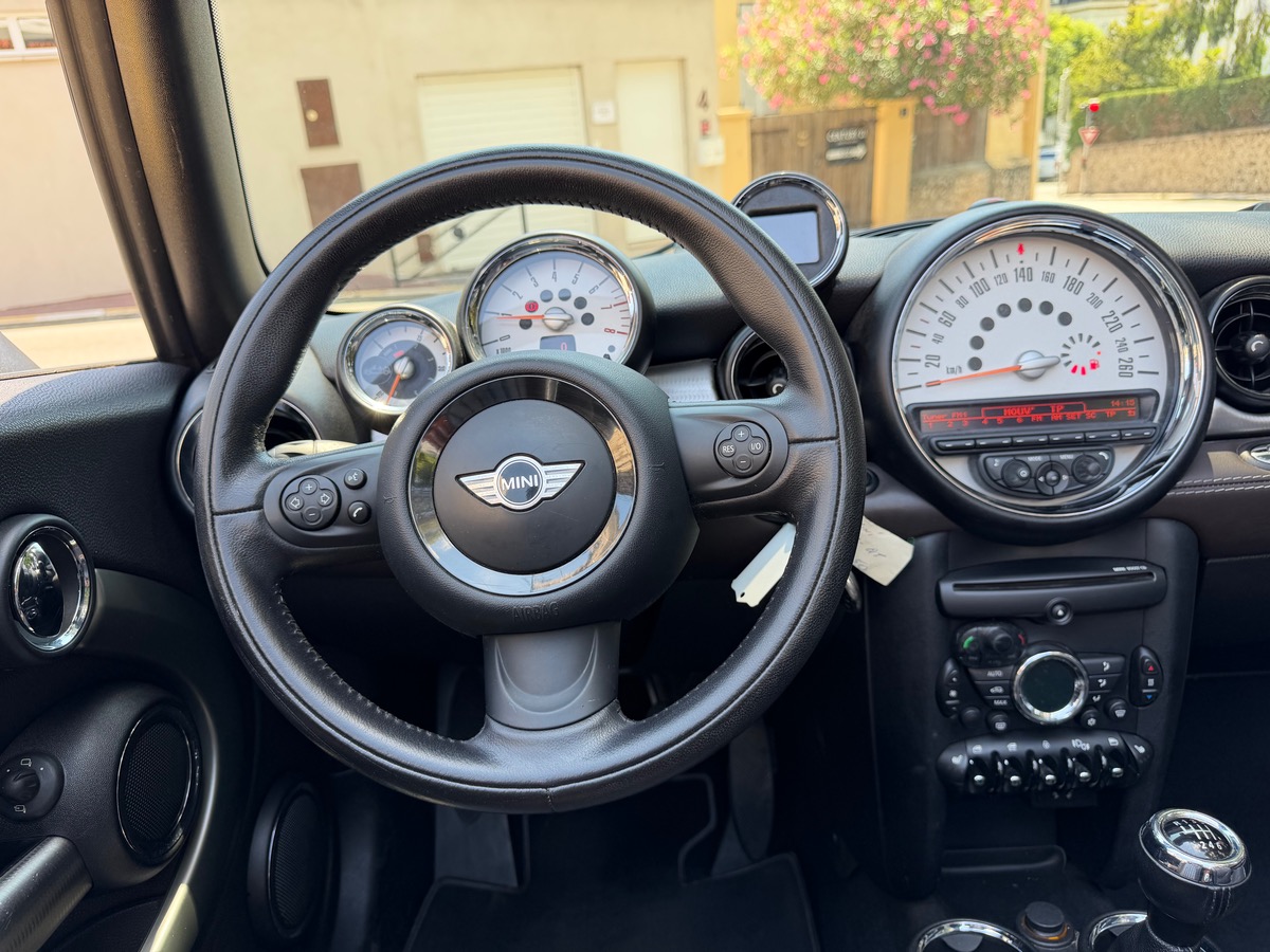 Mini Cabrio Cabriolet Cooper  1.6 i 122 CV / KM Réel / Clim / Intérieur Cuir / Jantes