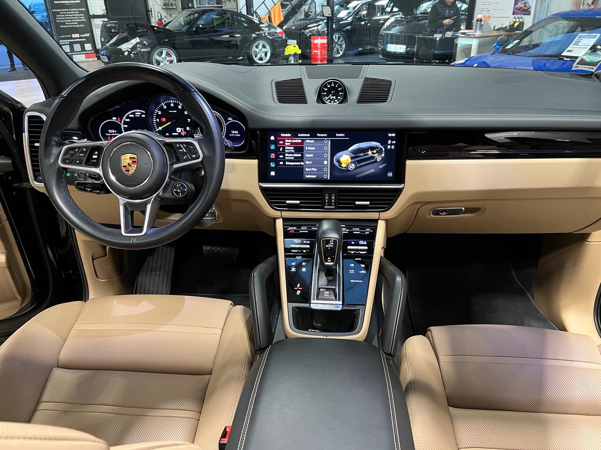 Porsche Cayenne E-HYBRID 3.0 V6 461CV TO/BOSE r