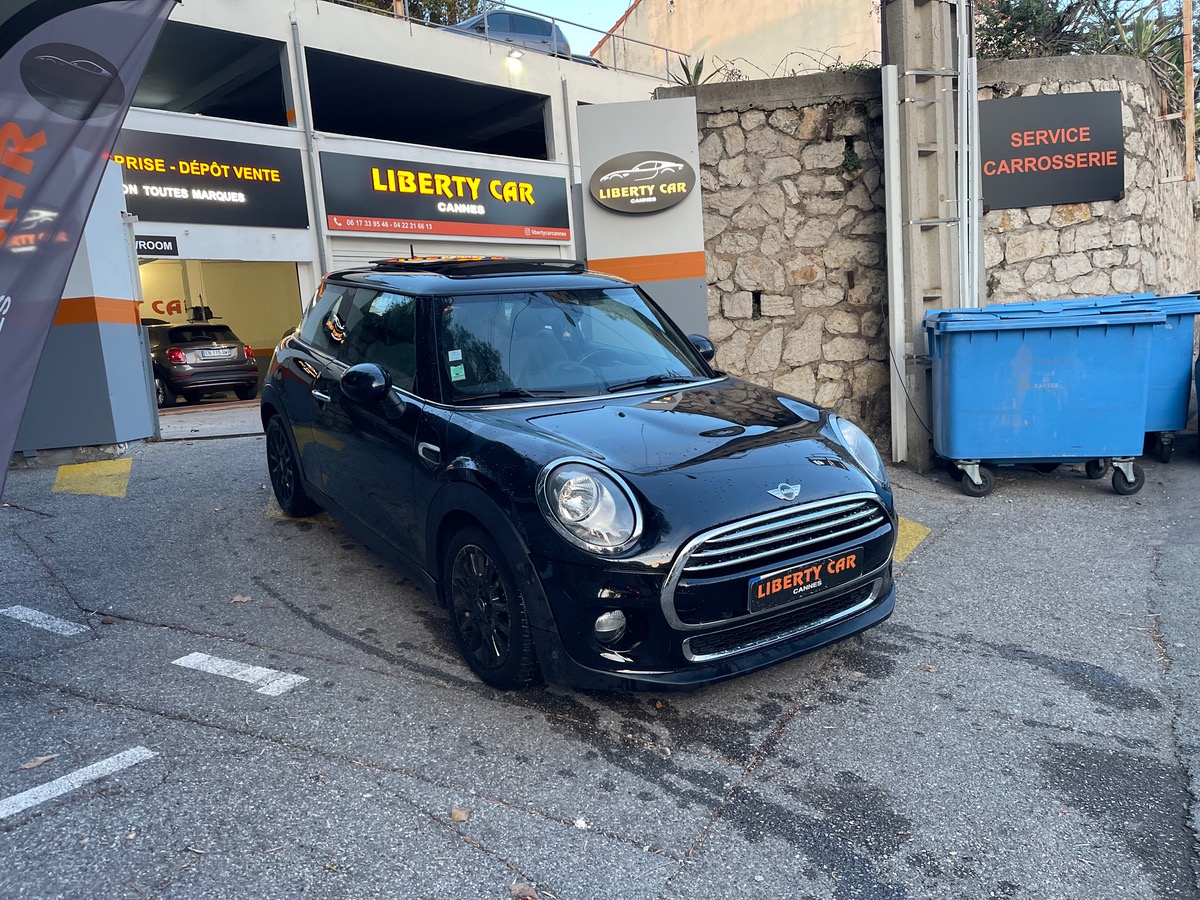 Mini Mini Cooper 1.5 i 136 CV / Embrayage Neuf/ Toit Ouvrant / GPS / Jantes Noires / Pack lumière