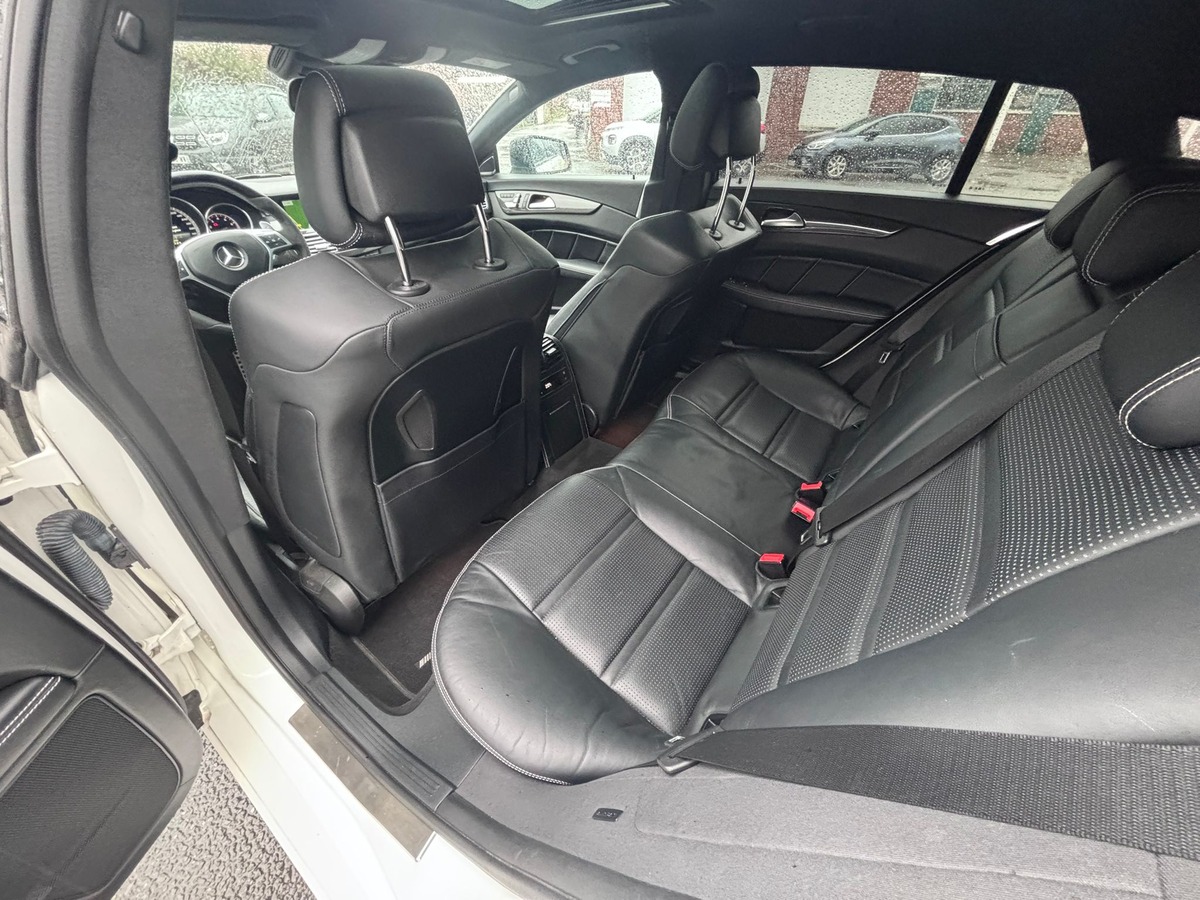 Mercedes-Benz CLS Shooting Brake 63 S AMG 585 - 4 MATIC - Garantie