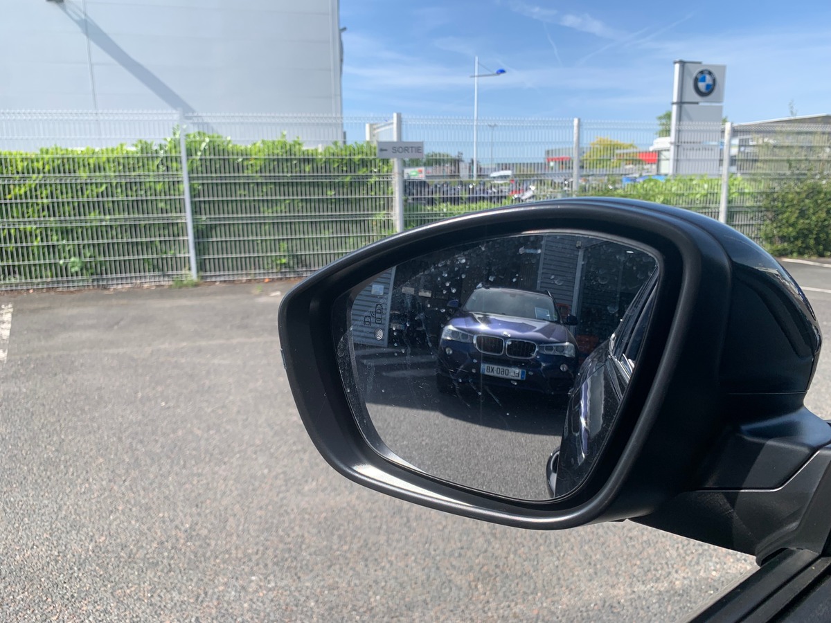 Peugeot 208 100 chevaux | GT | Apple car Play Android Auto | Caméra de recul | Régulateur vitesse