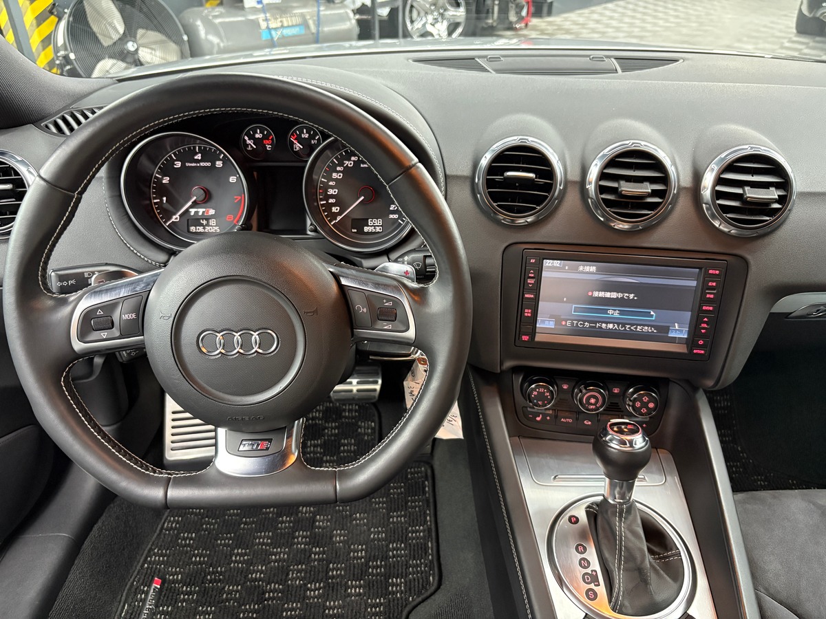 Audi TTS COUPE 2.0 TFSI 272 S TRONIC