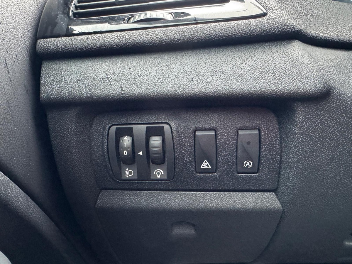 RENAULT Megane 3rs phase 2 2.0 265cv Sport/ RS Monitor