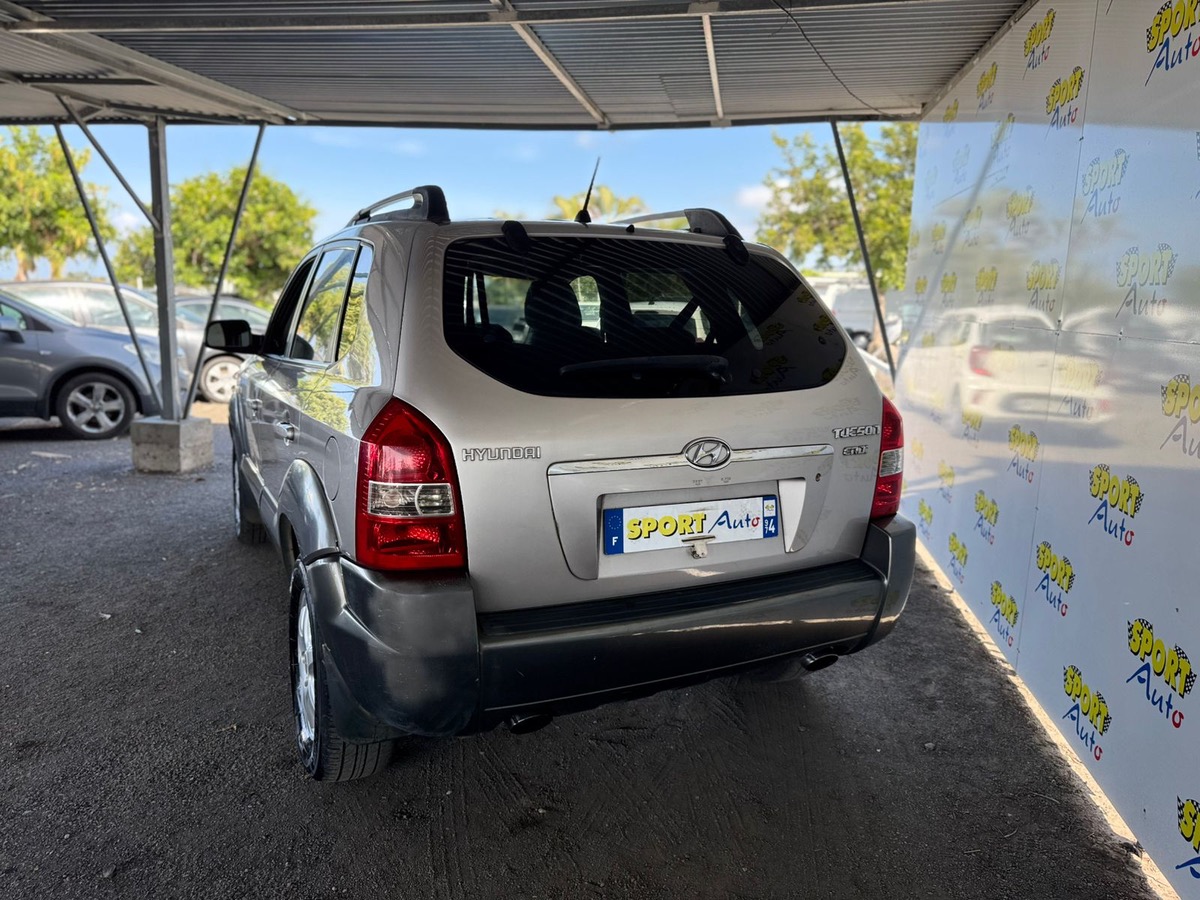 Hyundai Tucson 2l CRDI 115CH SPORT AUTO