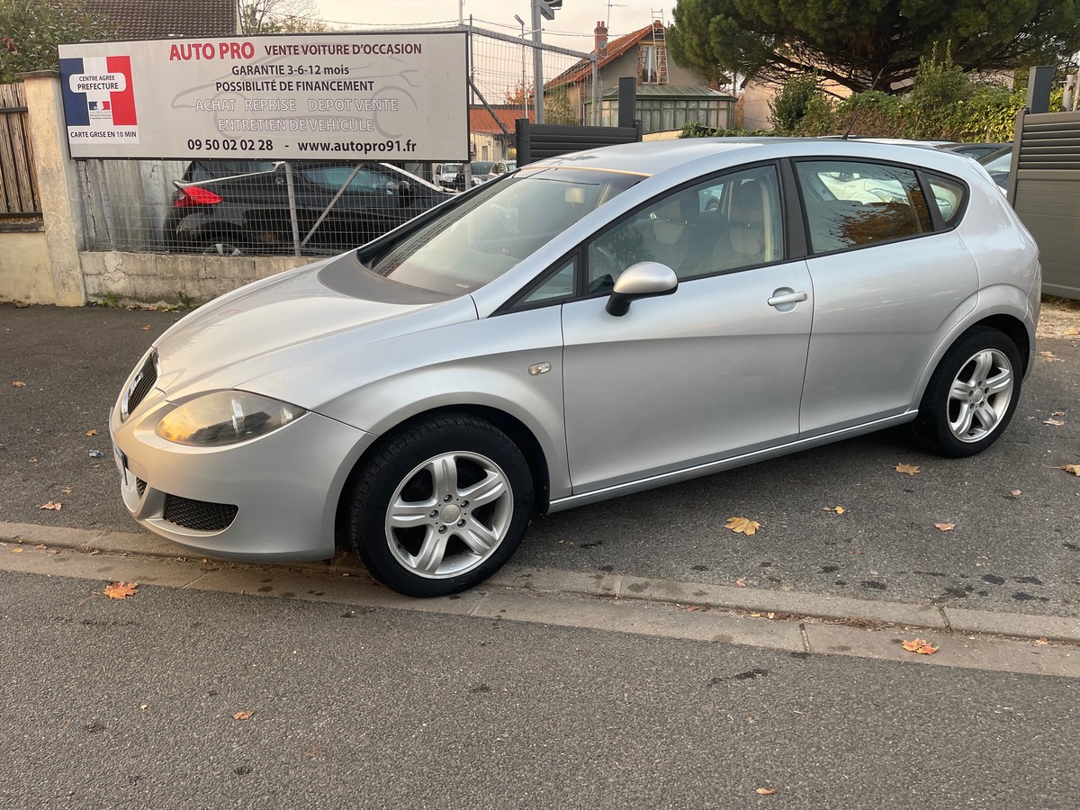 Seat Leon 1.6 100 REFERENCE 5P