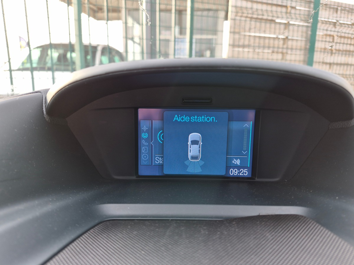 Ford C-max 1.0 ECOBOOST 125 TITANIUM