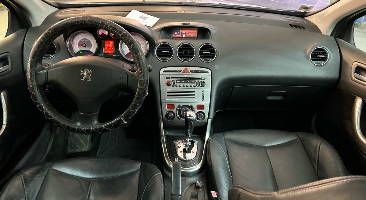 Peugeot 308 sw 2.0 hdi 138cv boite auto