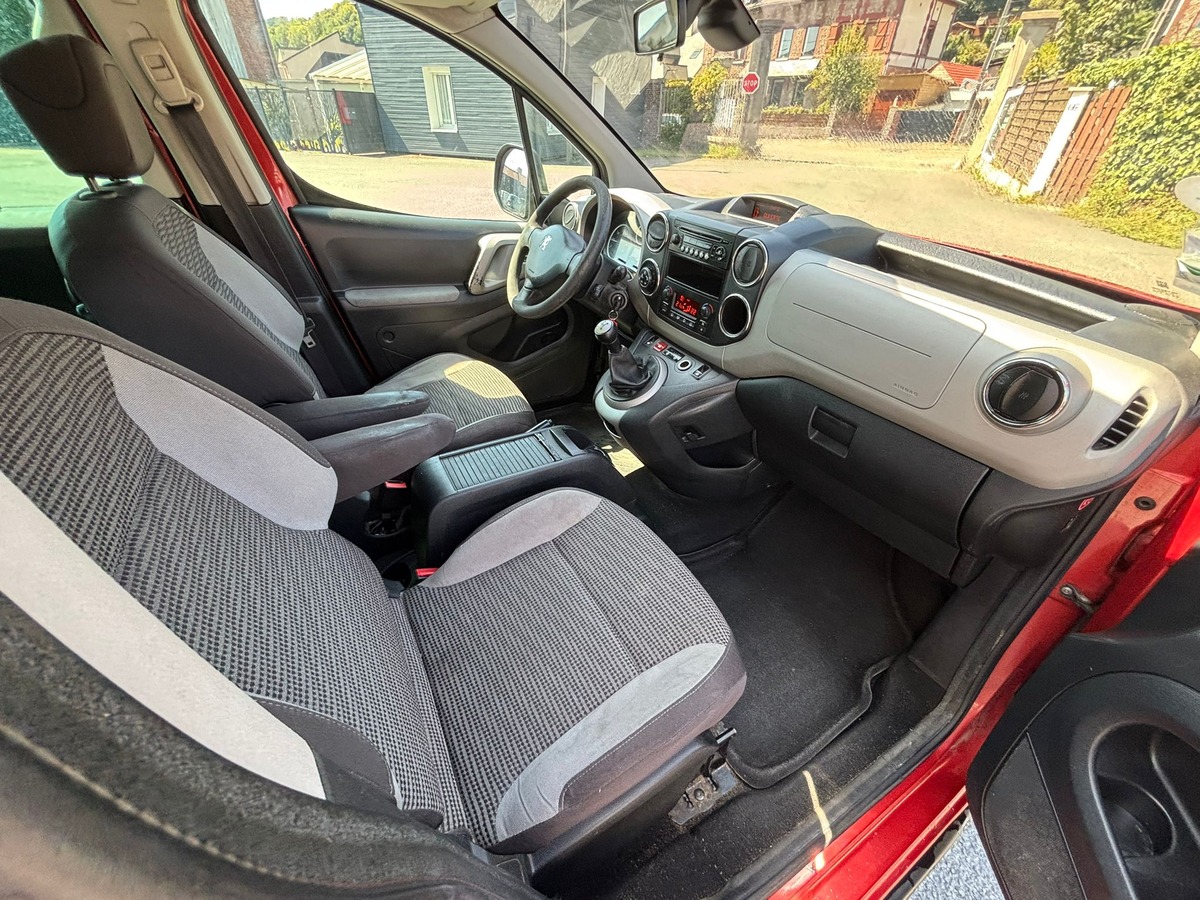 Peugeot Partner 1.6 HDi Outdoor Pack - ATTELAGE -  Révisé - Garantie