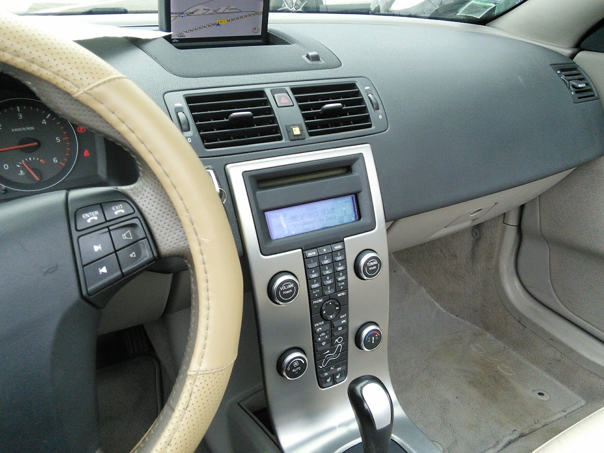 Volvo C70 CC 2.0 D Powershift 136 cv Boîte auto