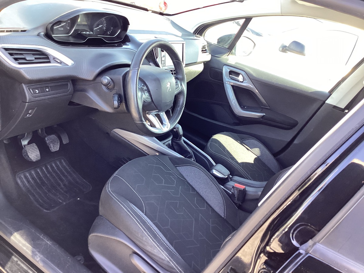 Peugeot 2008 Blue HDi 100 CV Active