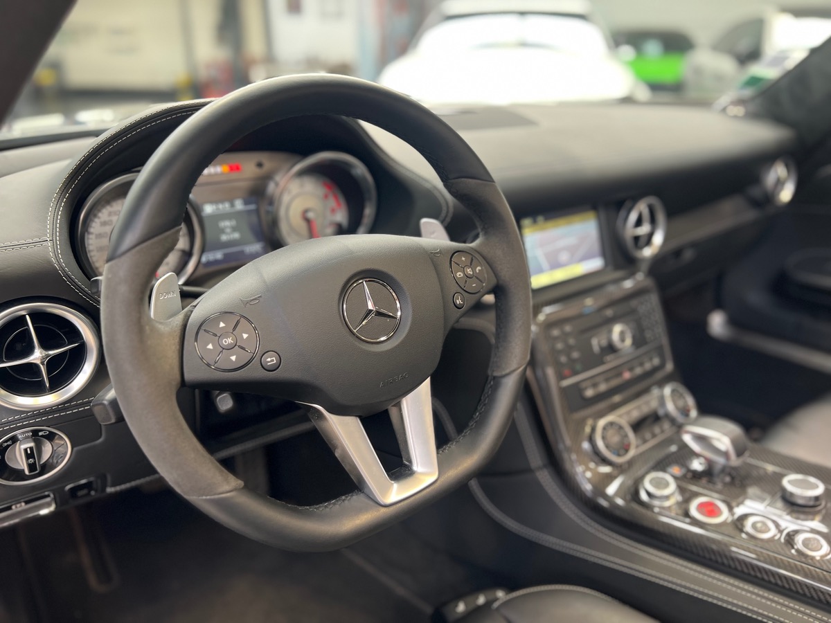 Mercedes-Benz SLS Roadster 6.3 V8 571 cv AMG SPEEDSHIFT DCT7 CAB/Carbone/Bang & Olufsen/