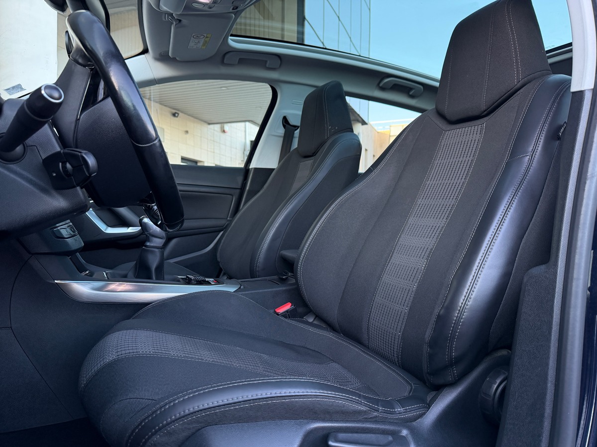 Peugeot 308 II Allure (T9) 1.2 BVM5 110 cv - Distribution OK