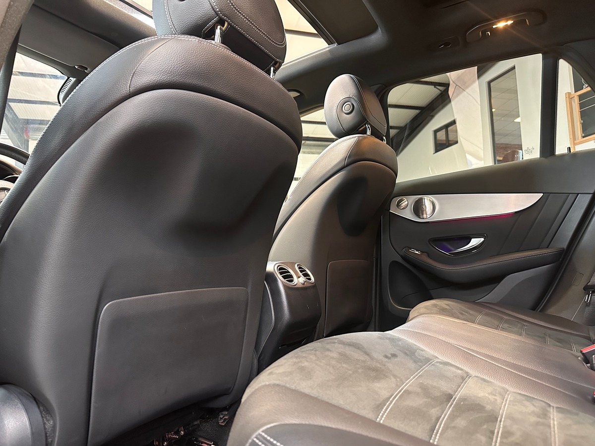 Mercedes-Benz Classe GLC 300 DE AMG LINE 4MATIC 194 + 122 / BURMESTER / ATTELAGE / TOIT PANO / 1ERE MAIN