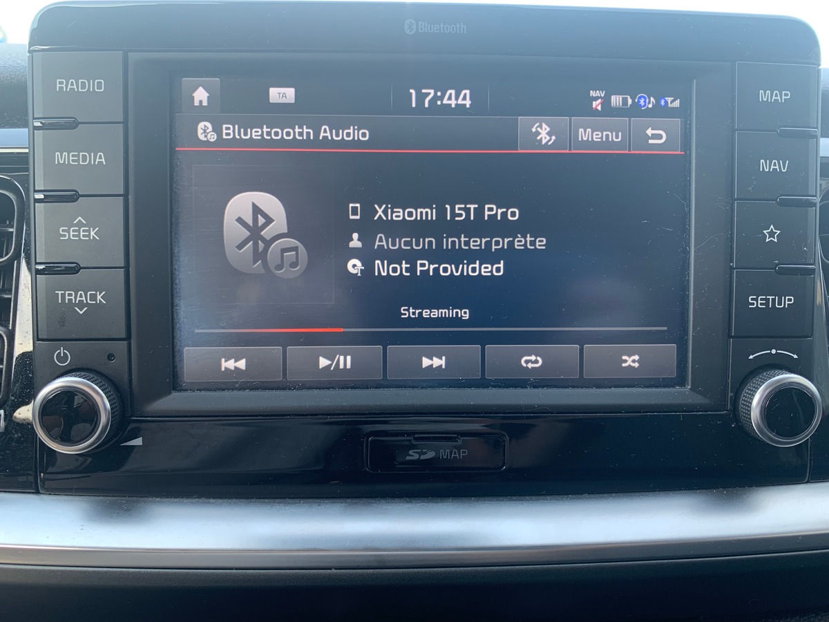 Kia Stonic 120 ch | Premium | Caméra recul | Régulateur vitesse | Apple car Play | Siéges chauffants