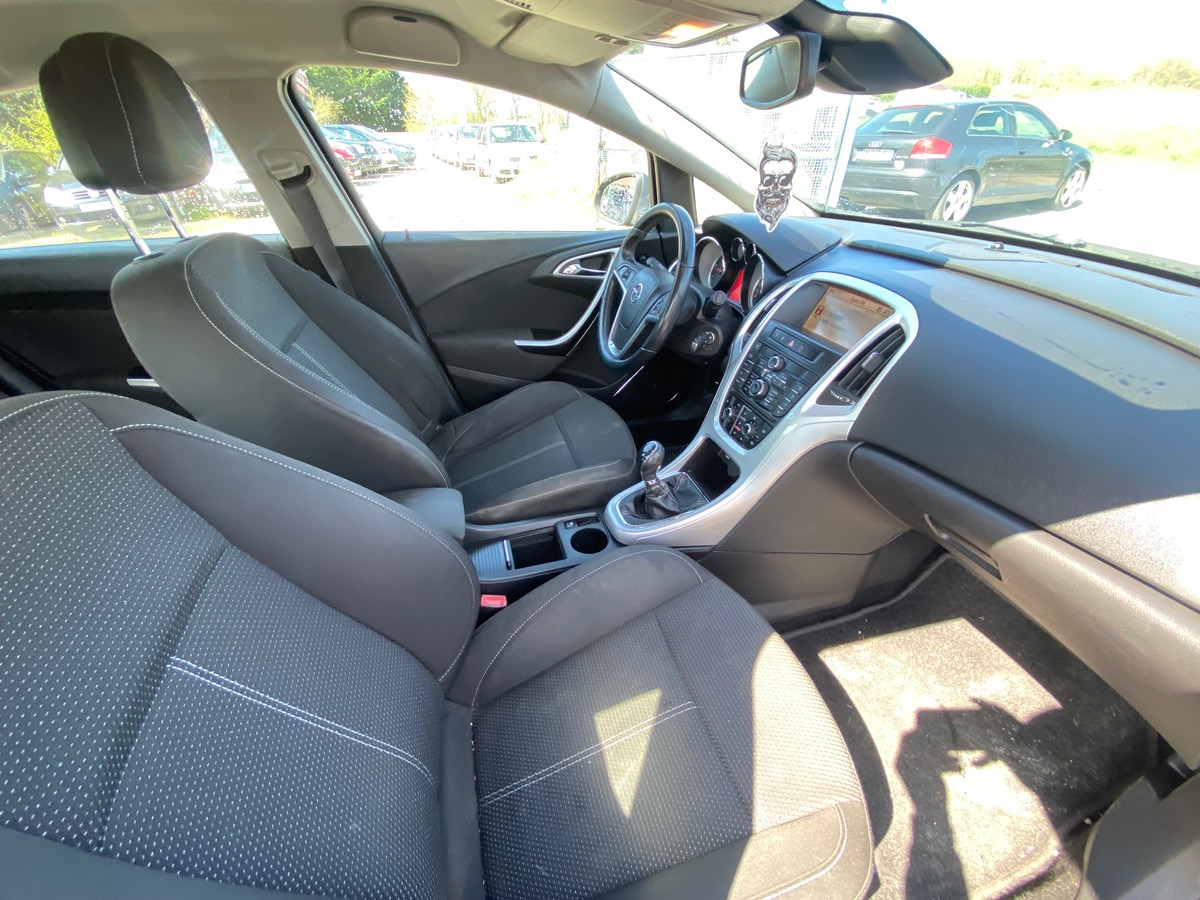 Opel Astra 1.7 cdti 110cv 205046km de 02/2010