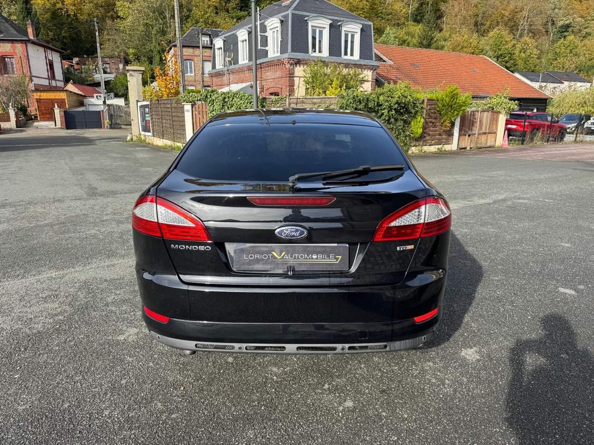 Ford Mondeo 2.0 140 TDCi Titanium-DISTRIBUTION NEUVE-GARANTIE