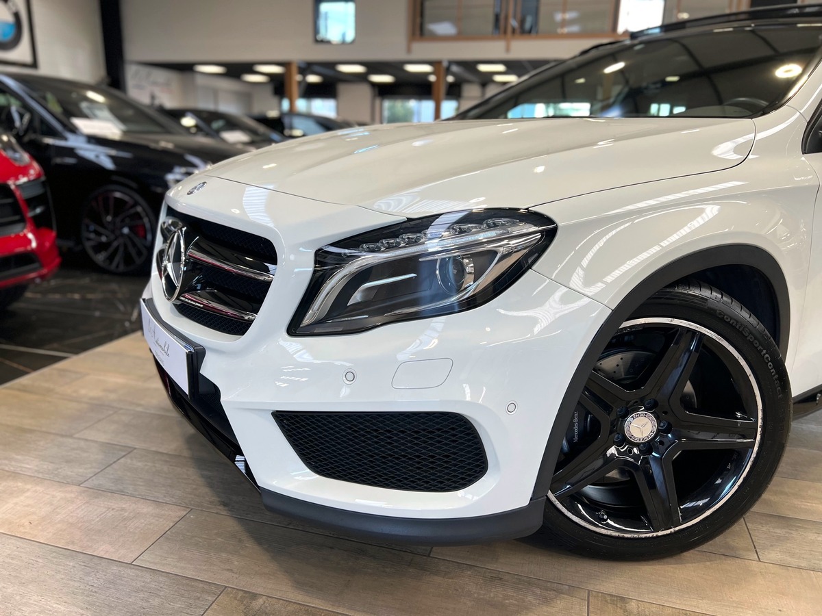 Mercedes-Benz Classe GLA 250 i 211 FASCINATION AMG 4MATIC 7G-DCT