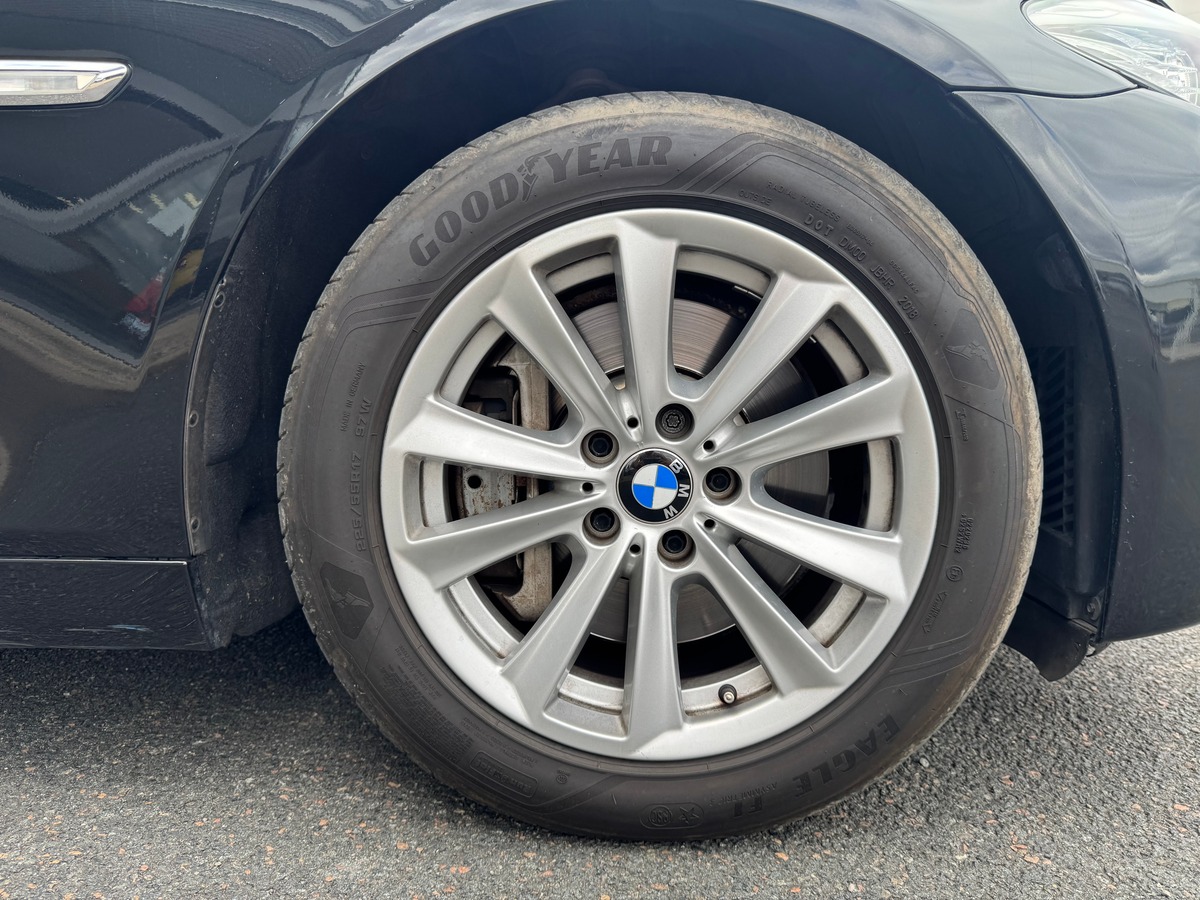 Bmw Série 5 245 ch | Luxury | GPS | Cuir | Régulateur vitesse | Sièges avant et arrière chauffants