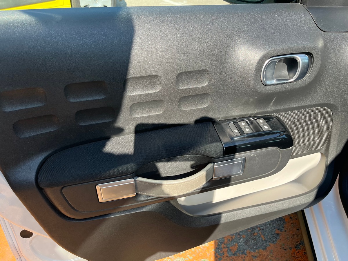 Citroën C3 SOCIETE 2 PLACES III 1.6 BlueHDi S&S 75 CH BUSINESS
