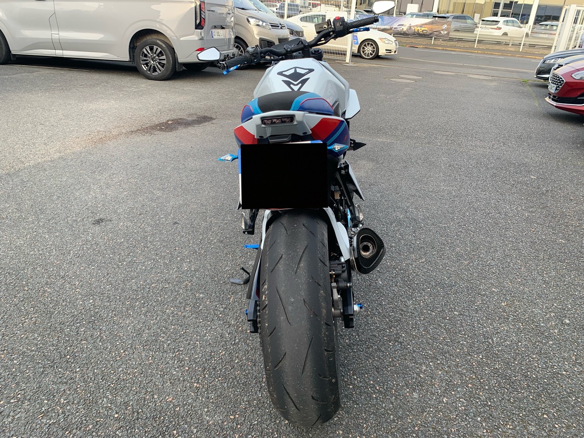 Suzuki GSX800 Dernière révision constructeur à 1131 kms en 03/2025