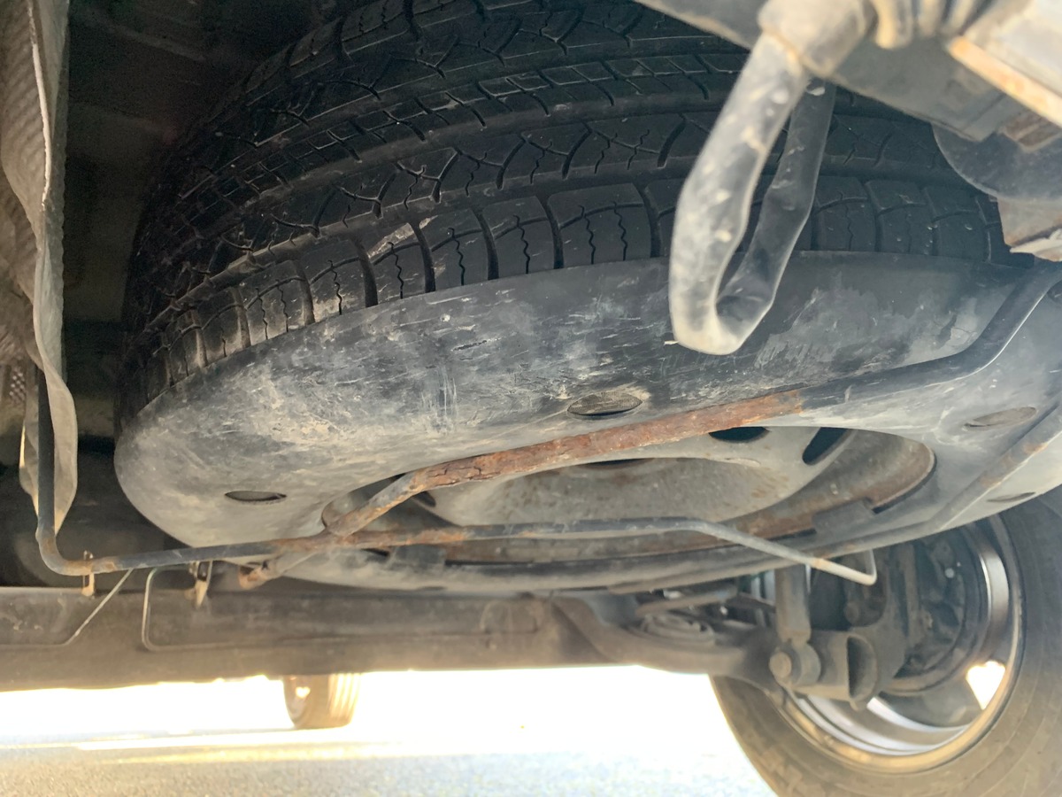 Dacia Duster 105 ch | Laureate | Bioethanol | Roue secours | Climatisation | Radio mono-CD MP3