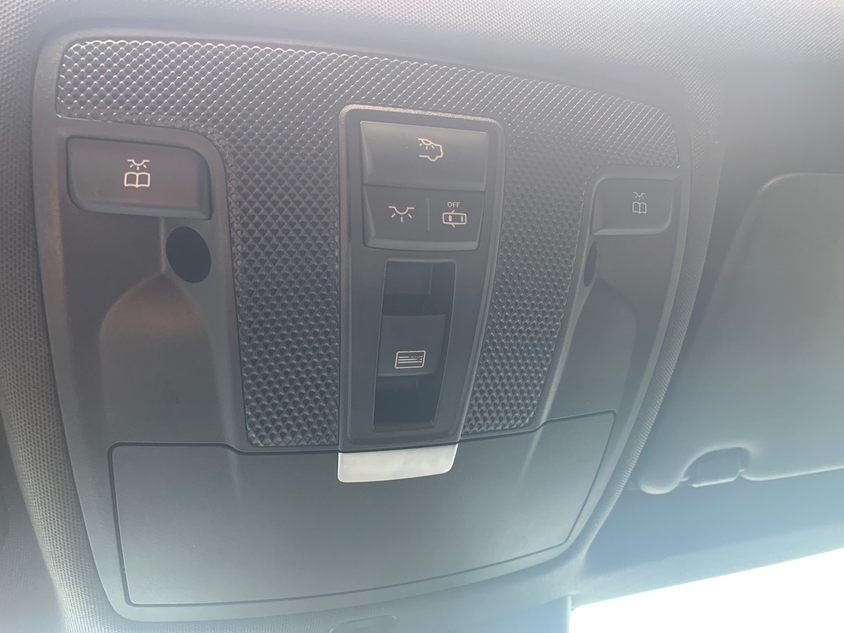 Mercedes-Benz GLA 177 | FASCINATION | Toit Panoramique NEUF | Caméra Recul | Attelage | 4MATIC