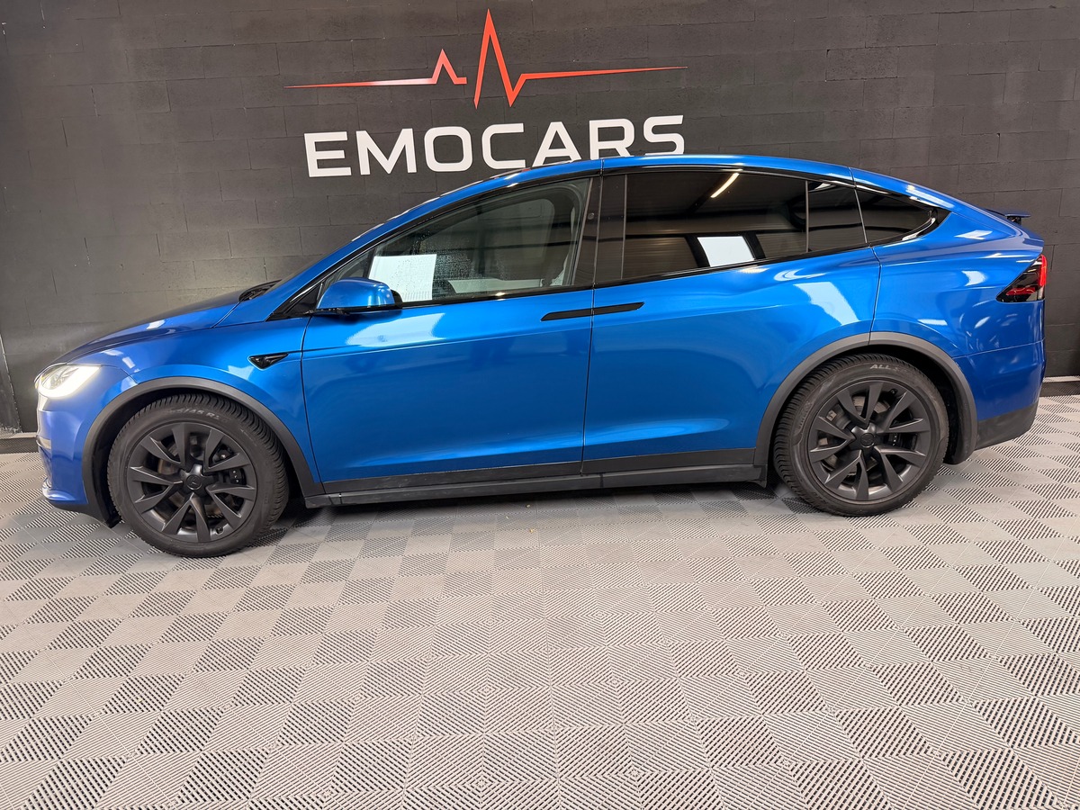 Tesla Model X PLAID 1020 CH