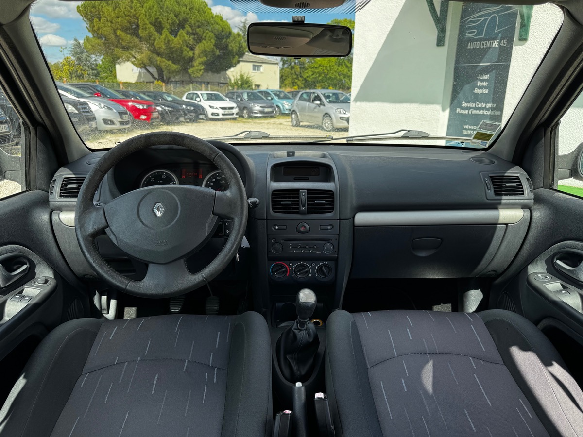 RENAULT Clio 1.5 DCI 80 CV CONFORT DYNAMIQUE / DISTRIBUTION + EMBRAYAGE NEUFS / PREMIERE MAIN