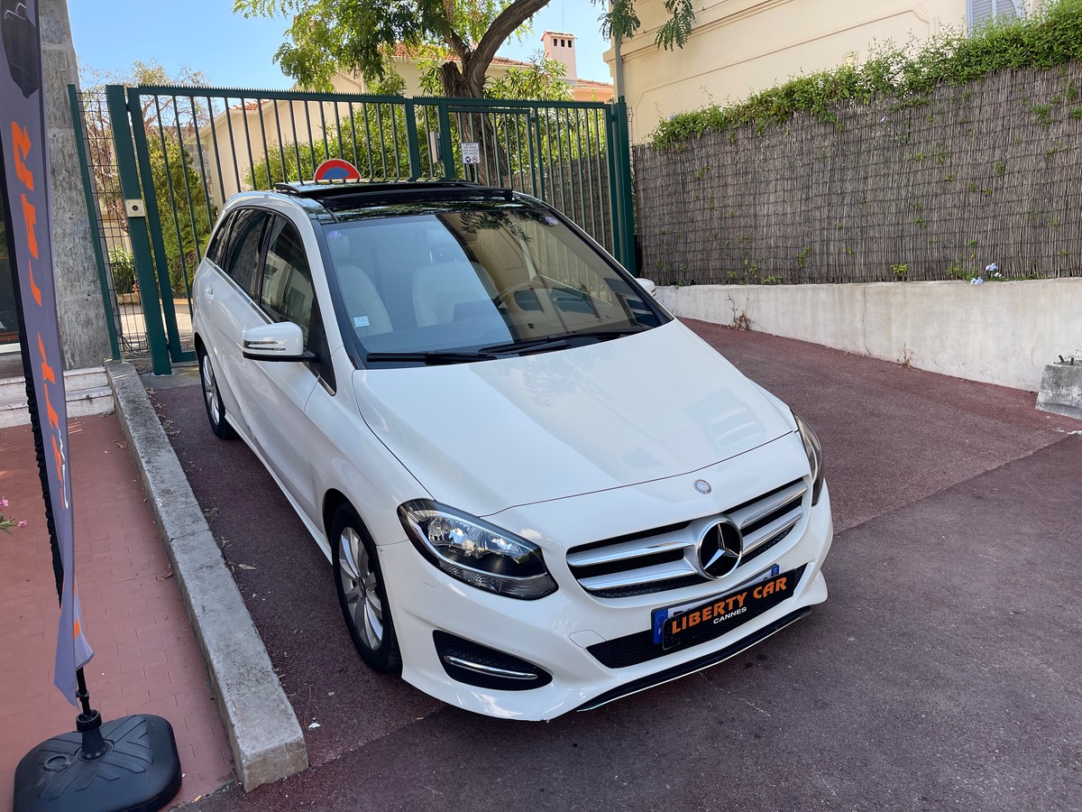 Mercedes Benz CLASSE B 200 1.6 i 156 CV / Toit Ouvrant / Phase 2 / Intérieur Beige / Caméra