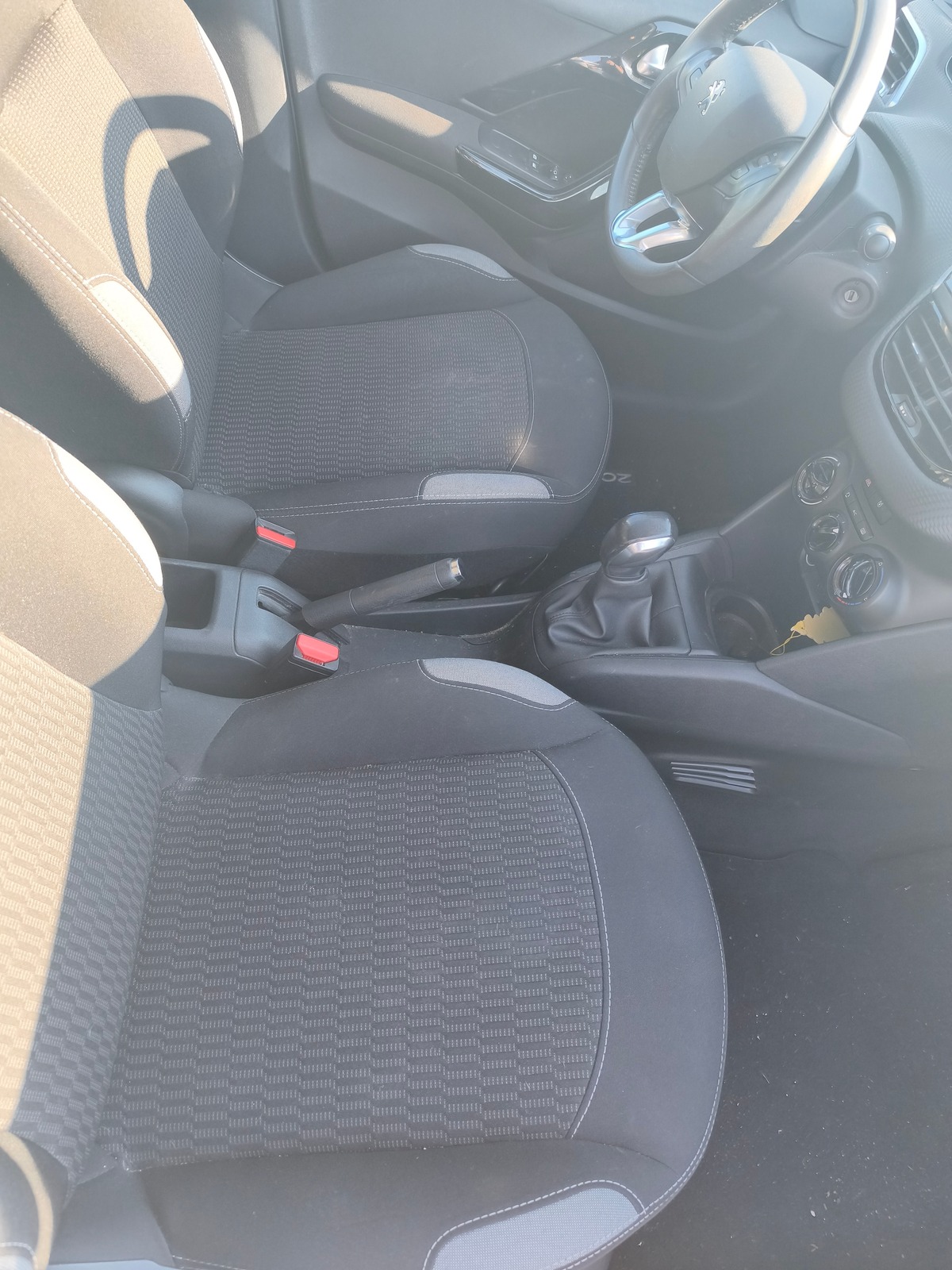 Peugeot 208 Peugeot 208 1.2 VTi Style