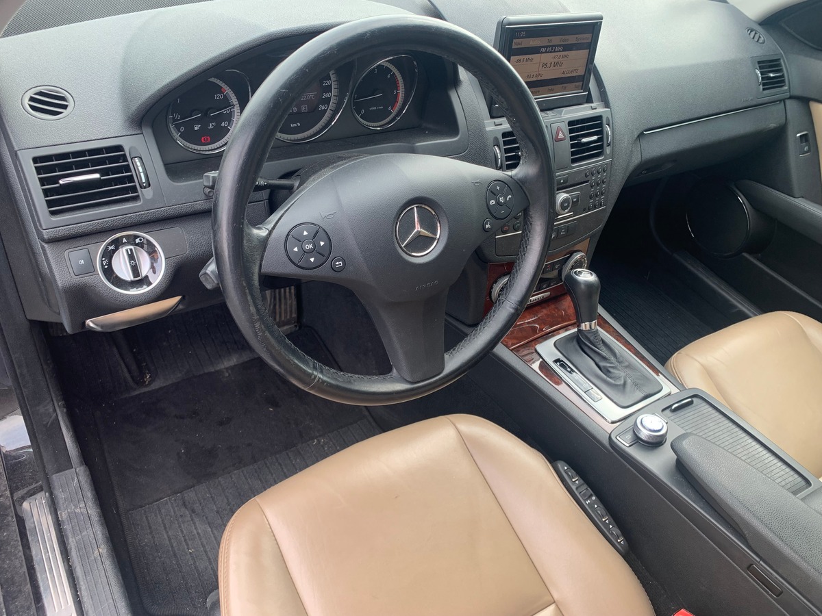 Mercedes-Benz Classe C 204 chevaux | 250 Elegance | 4Matic | GPS | Régulateur de vitesse | Bluetooth