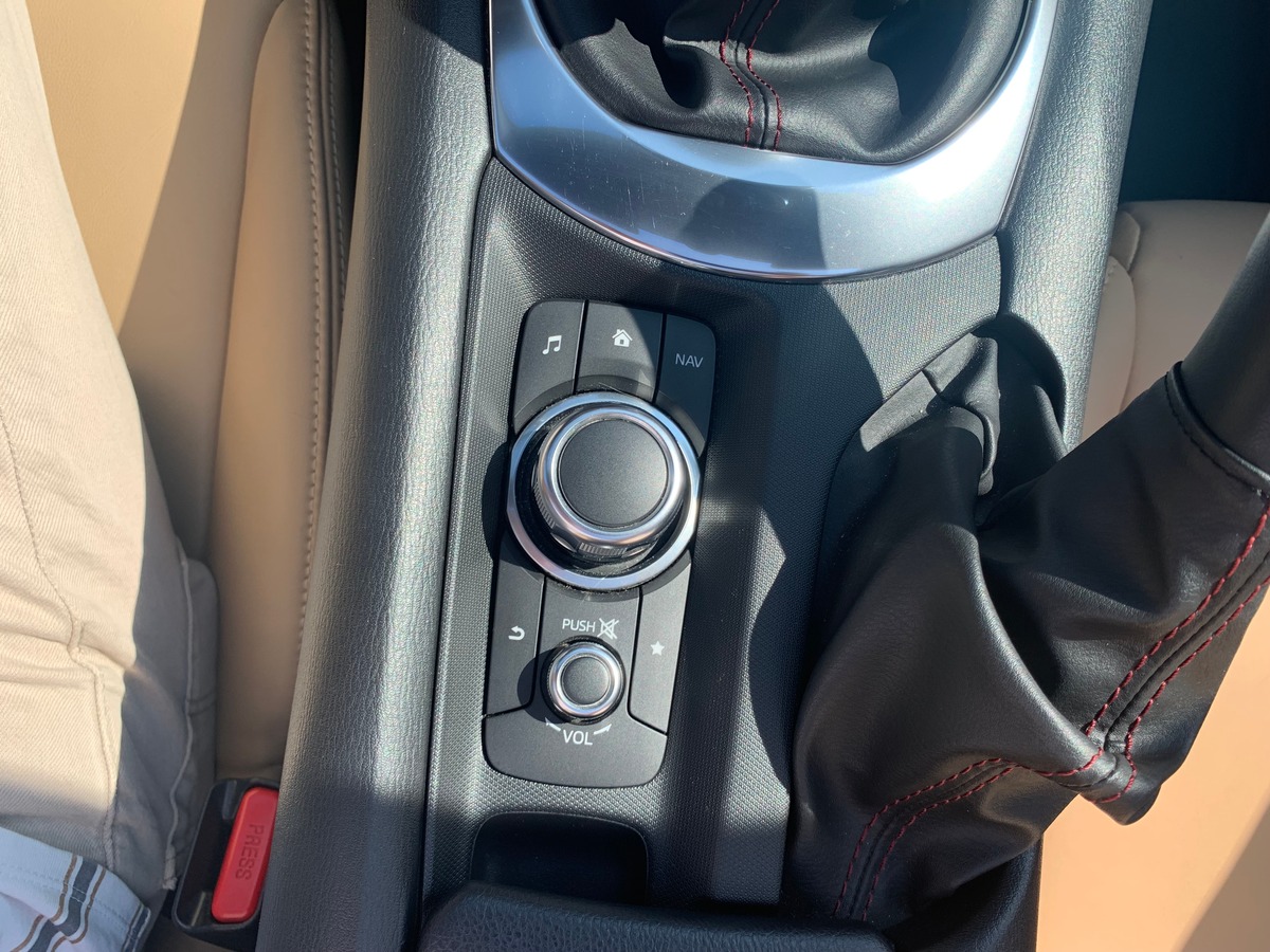 Mazda MX-5 130 ch | Cherry Top | Caméra recul | Régulateur vitesse | Siéges chauffants | Audio BOSE