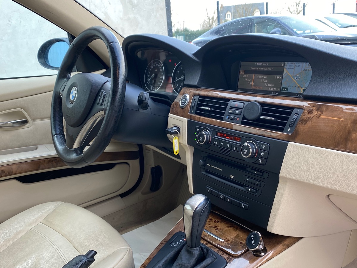 Bmw Série 3 coupé 325 xi 2.5 218 LUXE c