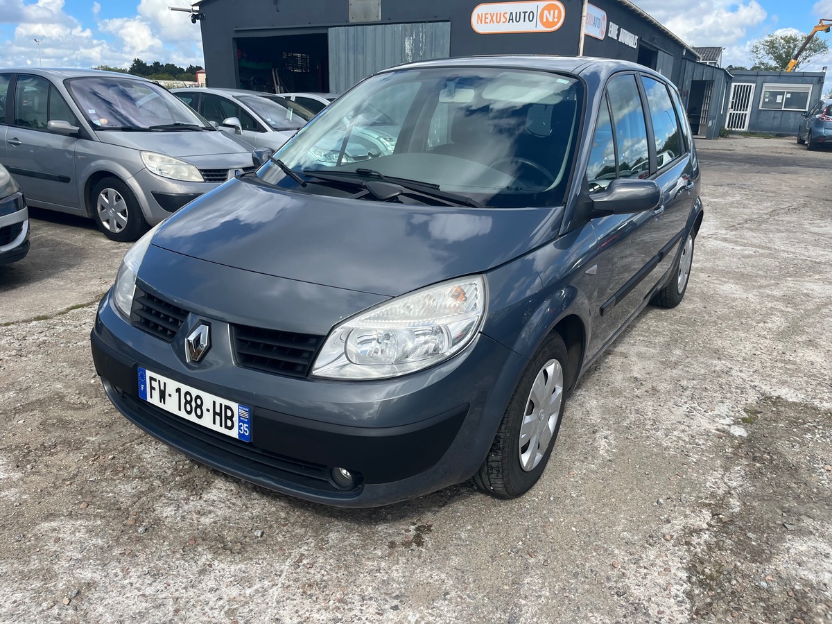 RENAULT Megane 1.4 16v 119975km