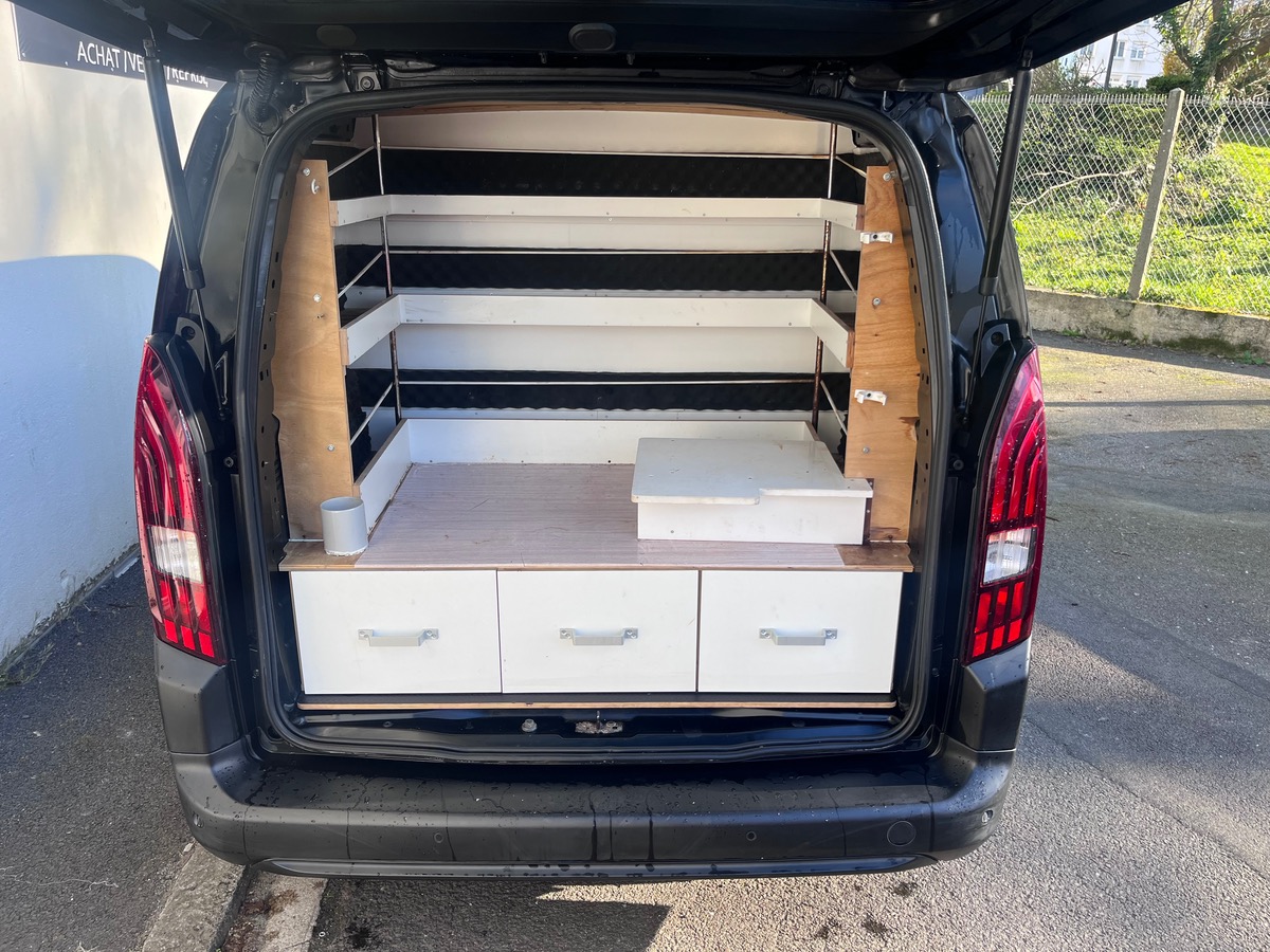 Peugeot Partner PEUGEOT PARTNER  1.5 BlueHDi 100  ch Diesel