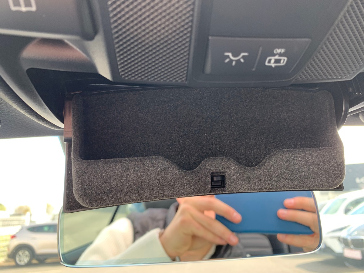 Mercedes-Benz Classe C Cabriolet 194 ch | AMG Line | Siéges électriques chauffants | Caméra de recul