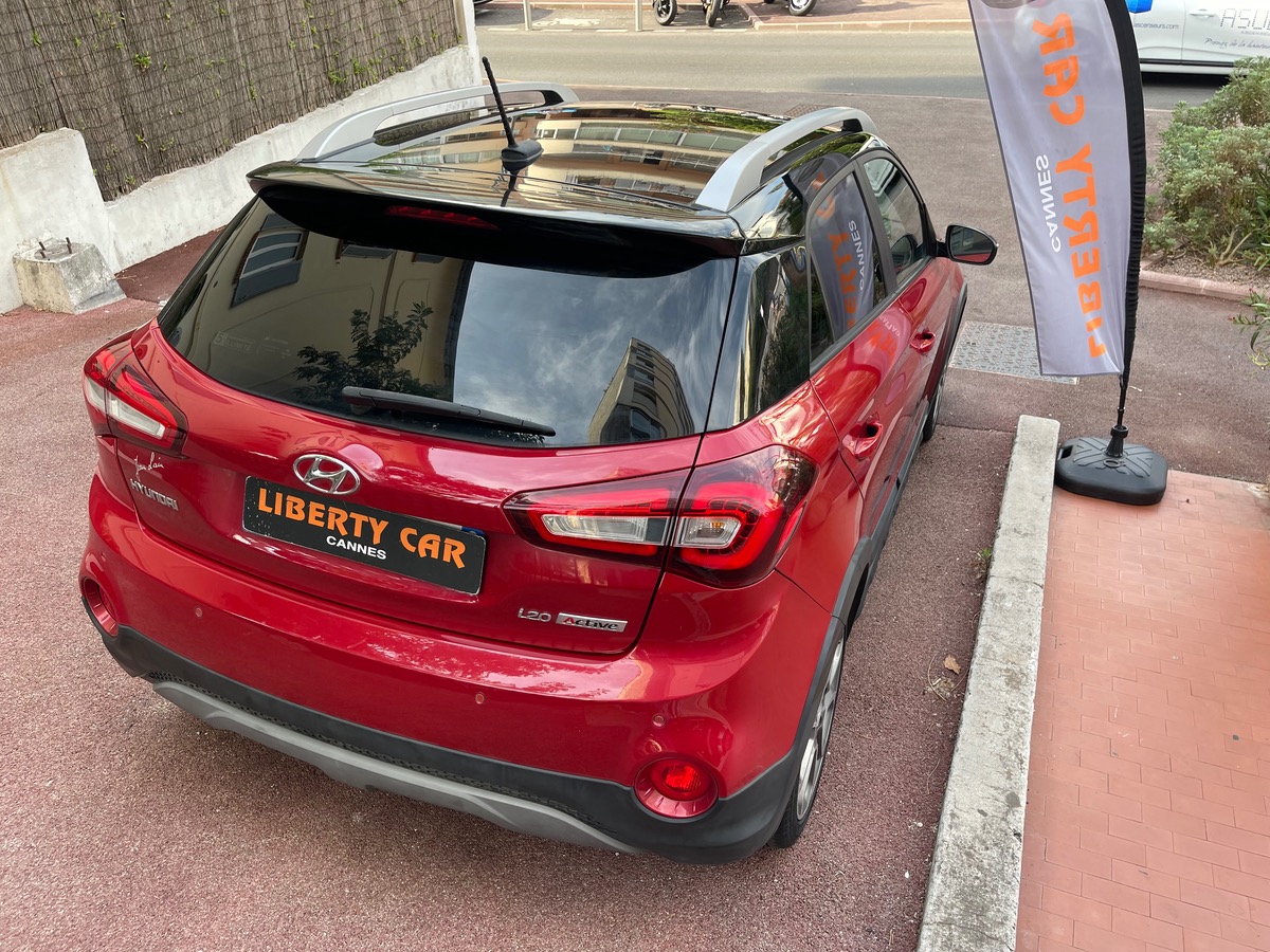 Hyundai i20 T-GDI 100 CV  Phase 2 / CarPlay / Caméra /Boîte auto / Jantes