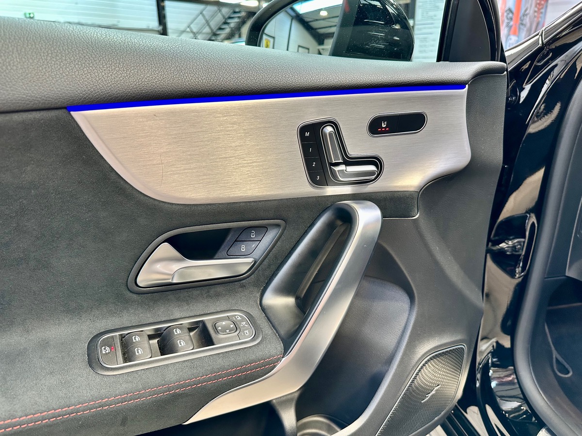 Mercedes-Benz Classe A IV 45 S AMG 2.0 421 4Matic+ Kit Aero FR Full Options g